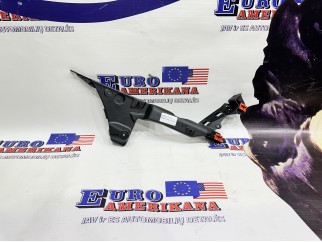 Rear Bumper Bracket, RH