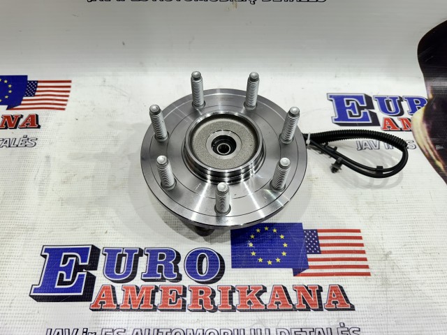 Front Wheel Hub Assembly (7 Studs)
