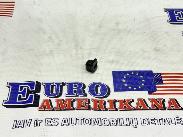 Headlamp Retainer