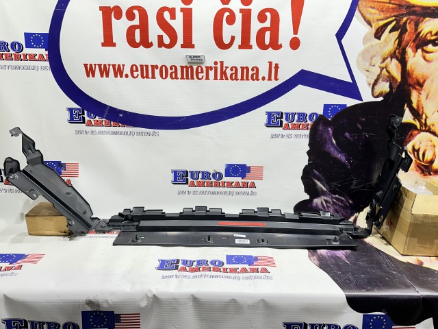 Radiator Air Deflector