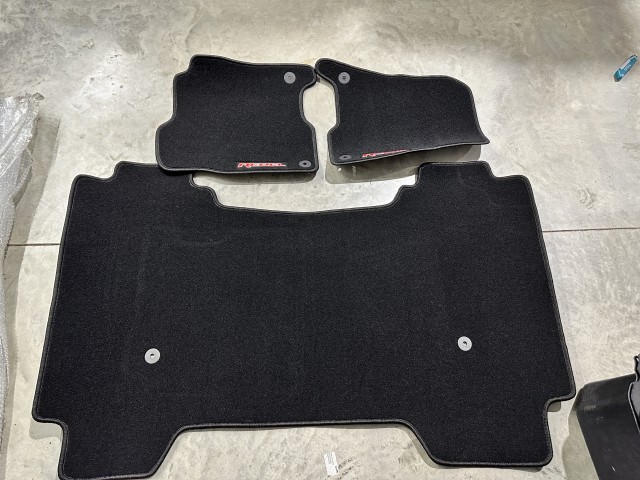Floor Mat Set