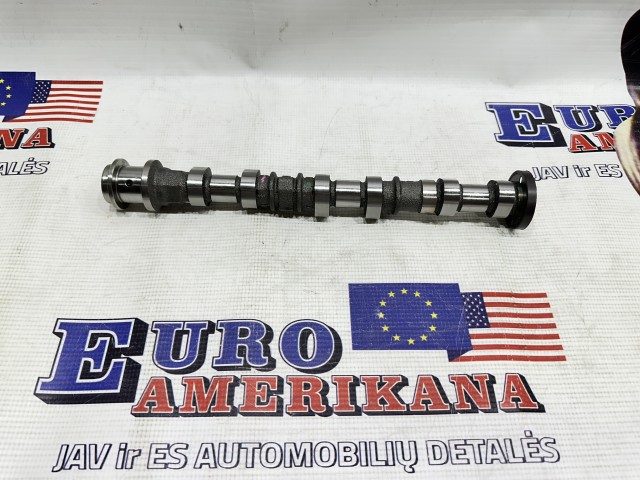 Camshaft, Right Side