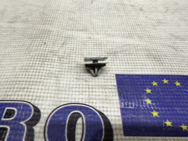 Push Pin