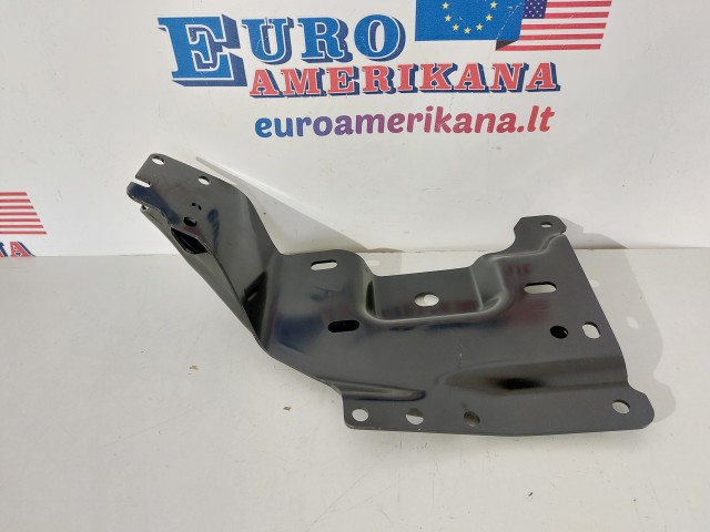 Mount Plate (right)