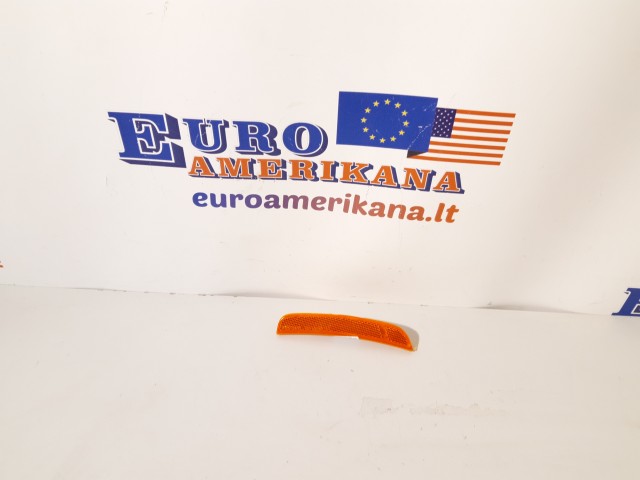 Side Marker Lamp (left)