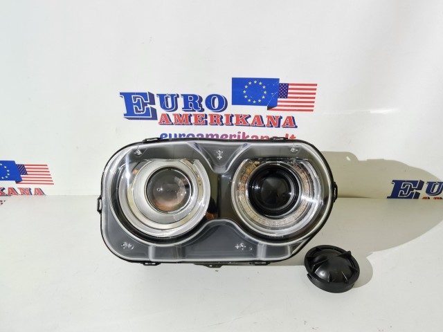 Headlamp Assembly (right)