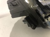 Headlight, RH (Takeoff)
