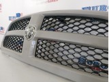 Grille w/ Emblem
