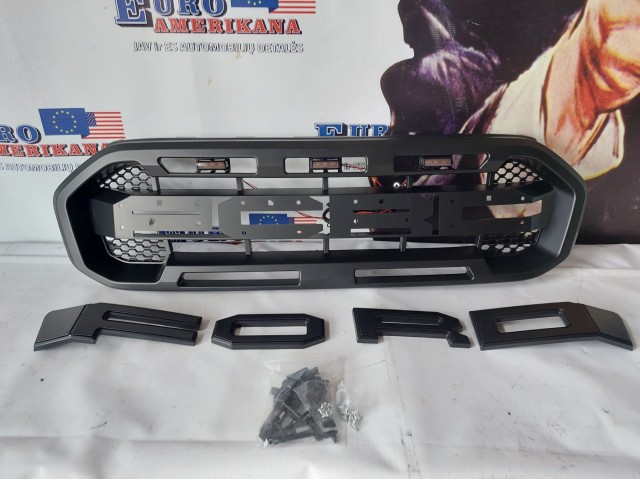 Grille w/ LED & Letters