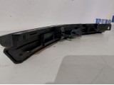 Handle (RH)