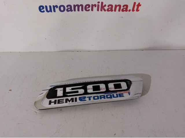 Hood Bezel, RH (Chrome)