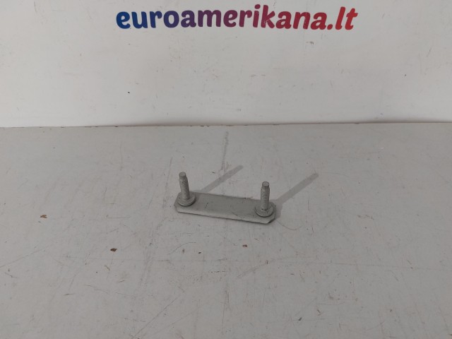 Headlamp Washer Nozzle Retainer
