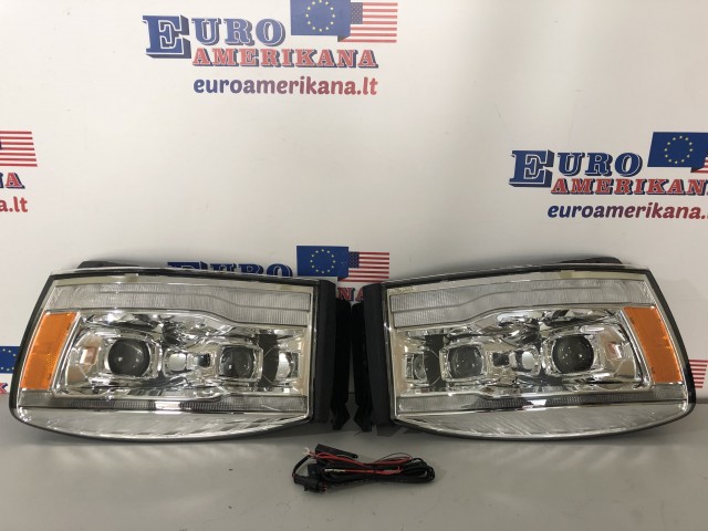 Chrome Front Signal Projector Headlights Set (w/ LED, DRL)