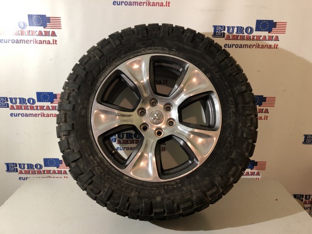Wheel w/ Tyre (Takeoff)
