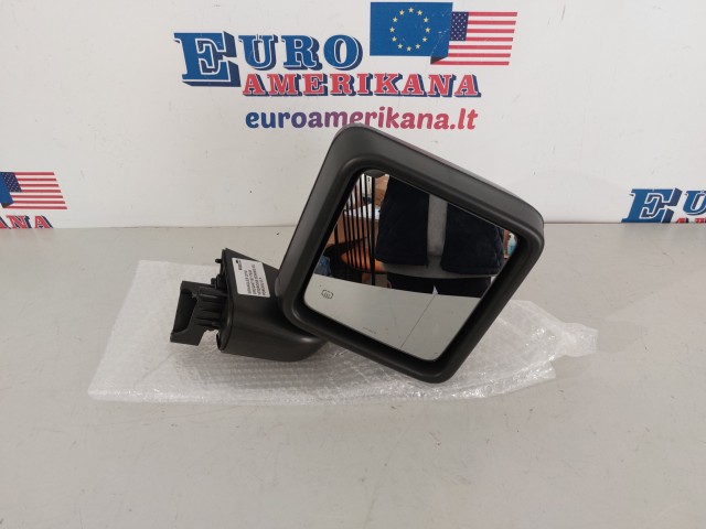 Exterior Mirror, RH (Heated & Turn Signal)