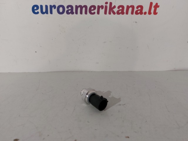 Engine Oil Pressure Sensor