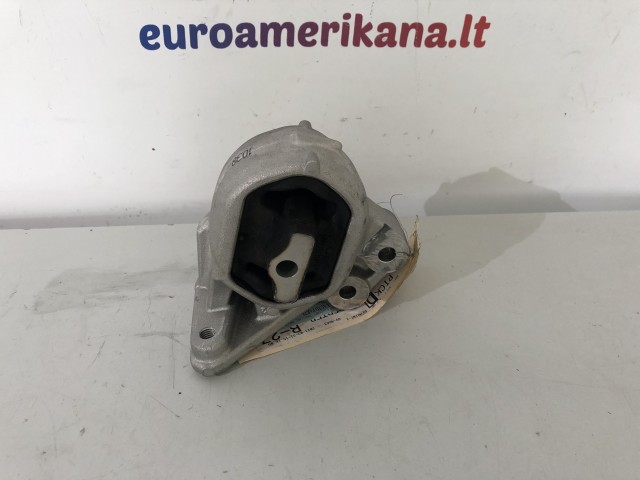 Motor Mount, LH