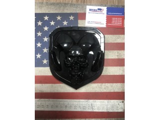 Black Skull Grille Emblem 