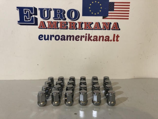 24 1/2'' Chrominių Veržlių Komplektas